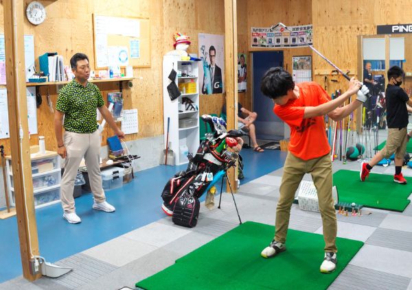 ゴルフレッスン風景