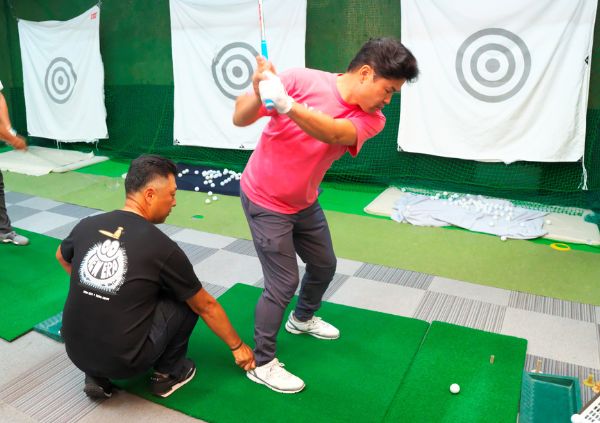 ゴルフレッスン風景